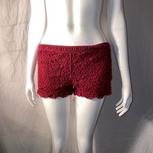 Red la hearts floral lace